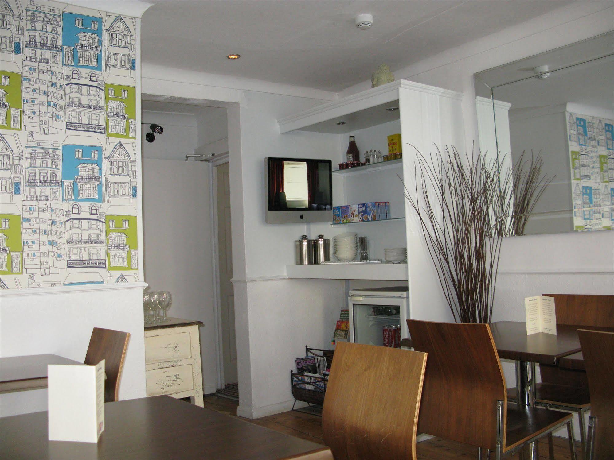 ברייטון Oyo Lifestyle Hotel Sea Breeze מראה חיצוני תמונה