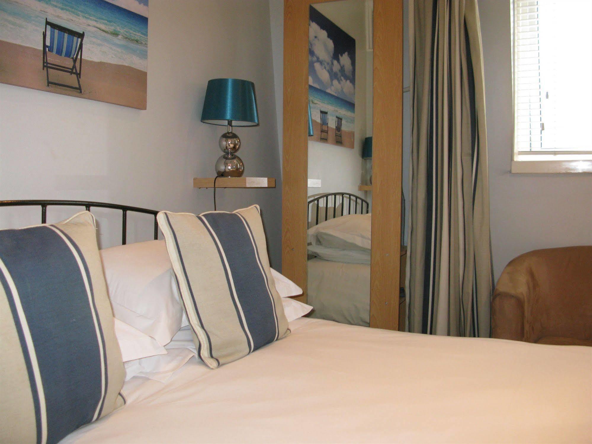 ברייטון Oyo Lifestyle Hotel Sea Breeze מראה חיצוני תמונה