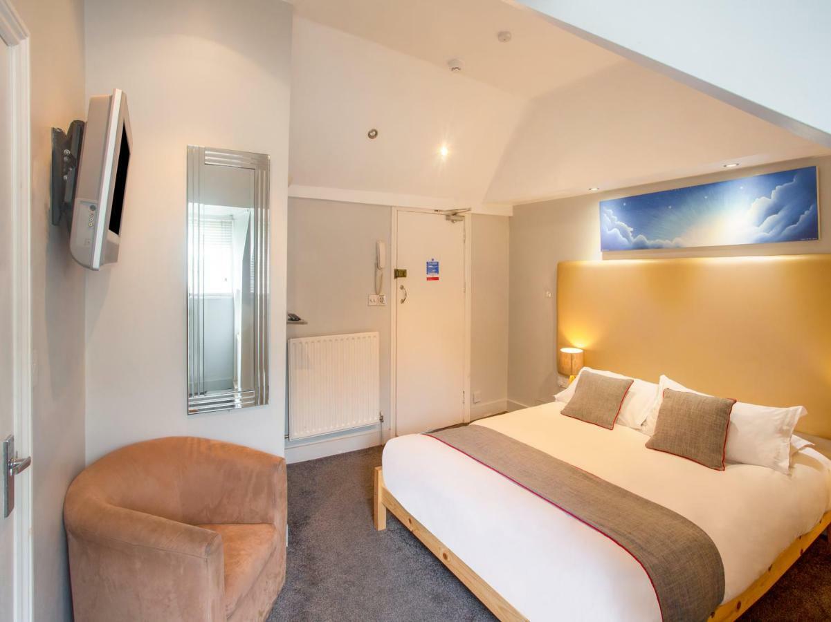 ברייטון Oyo Lifestyle Hotel Sea Breeze מראה חיצוני תמונה